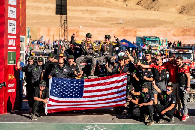 Casey Currie and team at the finish line after winning 2020 Dakar Rally SSV Class